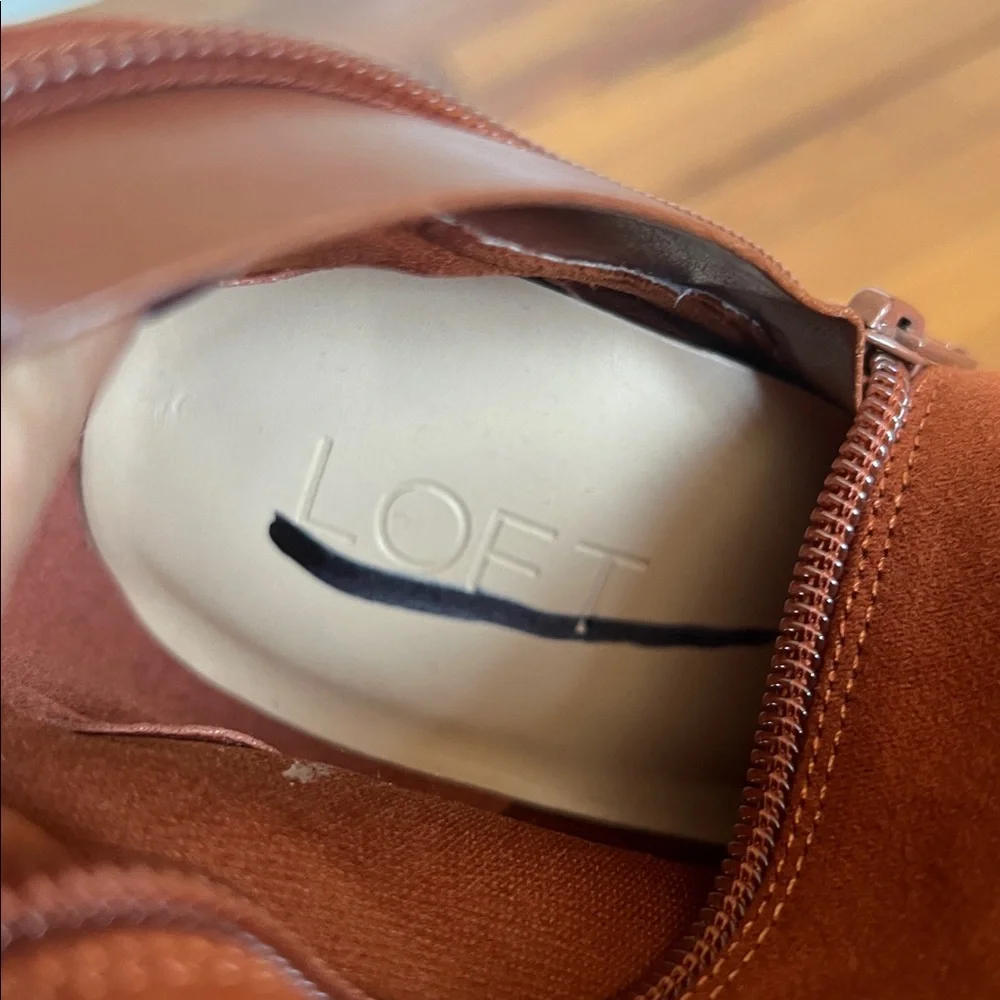 LOFT Chic Tipped Wanderweave Faux Suede Tall Heeled Boot Cognac Size 9 - Picture 11 of 12